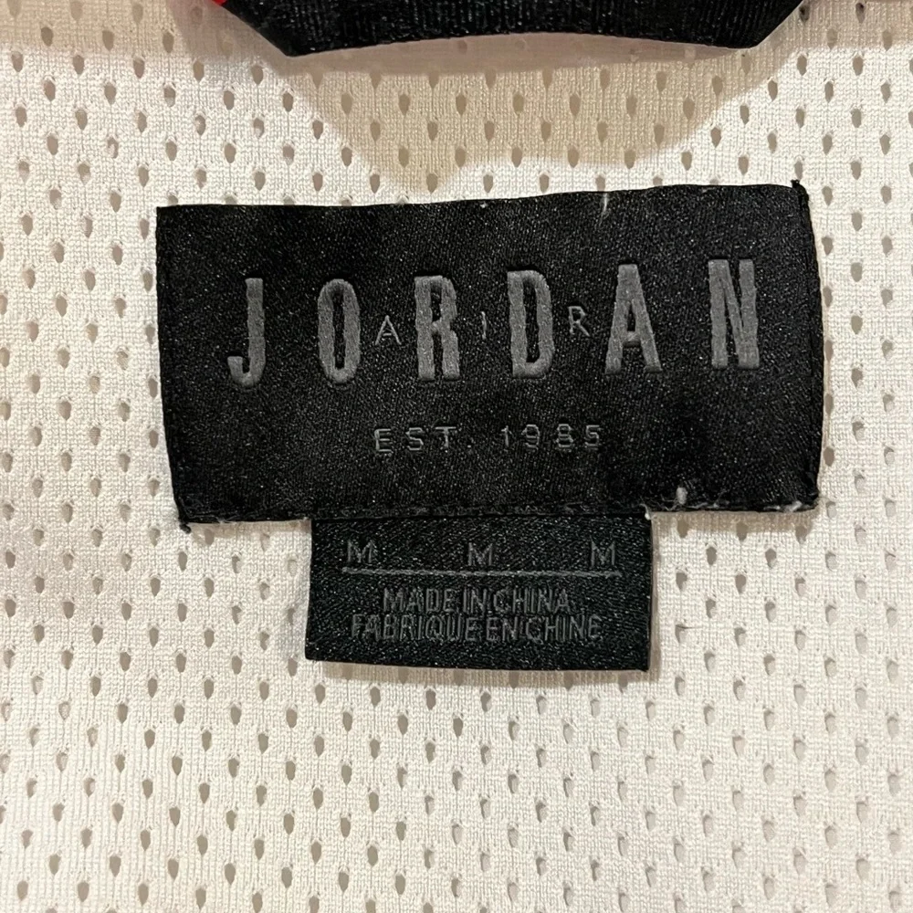 Jordan Brand Mesh-Lined Windbreaker Jacket - White/Black - medium size .
